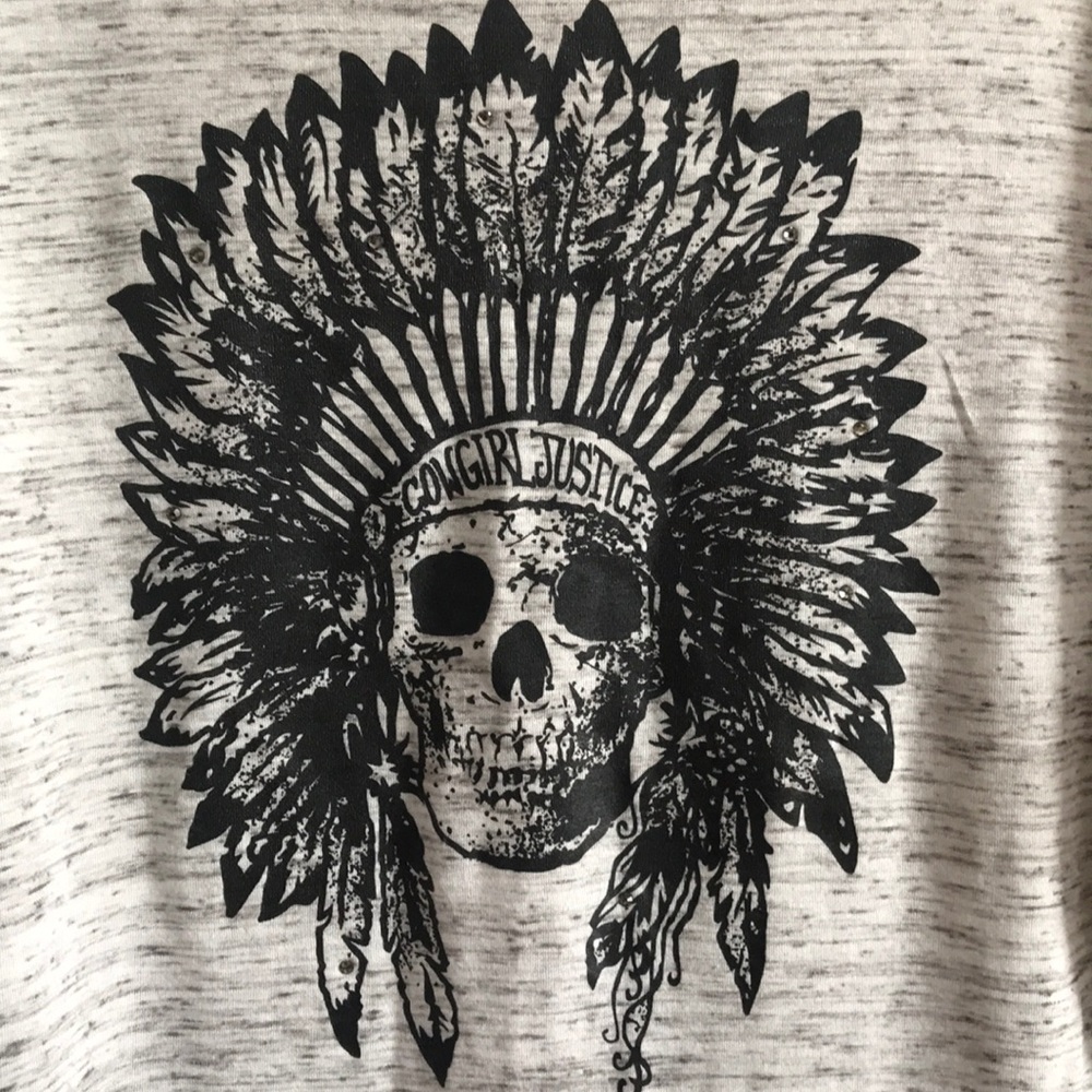 Cowgirl Justice Heather Gray Skull Shirt